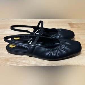 NWT Report Slingback Ballet Flats